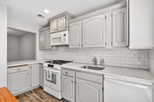 903 Woodcliff Drive, Atlanta, GA 30350