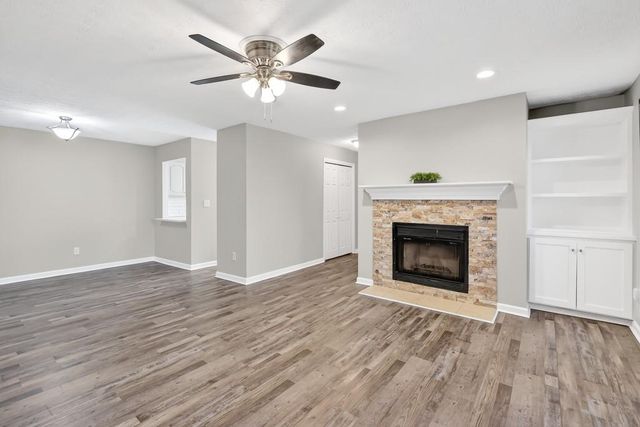 903 Woodcliff Drive, Atlanta, GA 30350