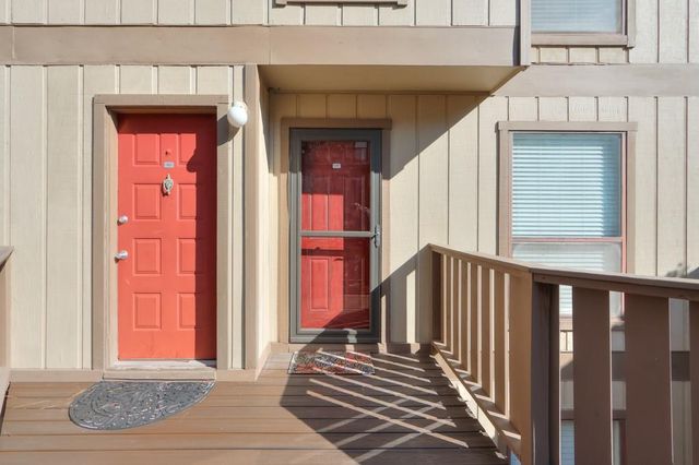 903 Woodcliff Drive, Atlanta, GA 30350