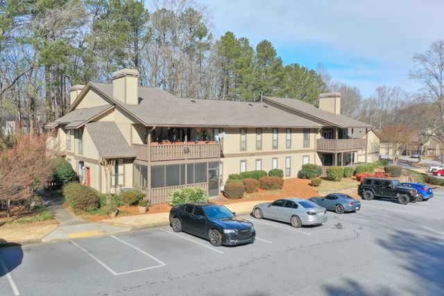 903 Woodcliff Drive, Atlanta, GA 30350