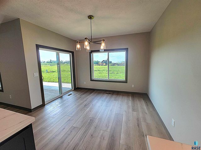 441 E Center Ave Avenue, Salem, SD 57058