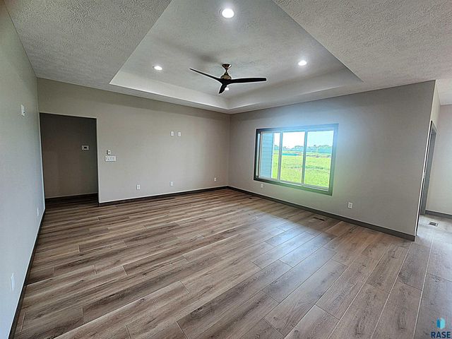 441 E Center Ave Avenue, Salem, SD 57058