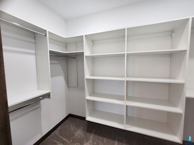 441 E Center Ave Avenue, Salem, SD 57058