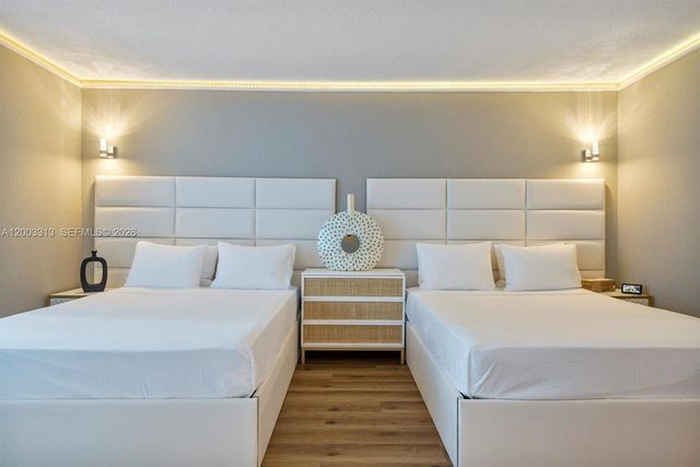 2301 Collins Ave 421, Miami Beach, FL 33139