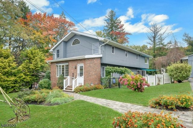 39 Hillside Ave, Jefferson Twp., NJ 07460
