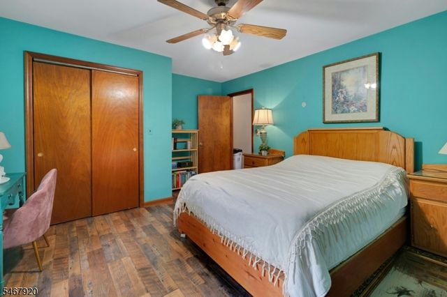 39 Hillside Ave, Jefferson Twp., NJ 07460