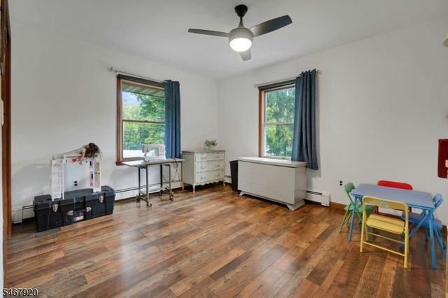 39 Hillside Ave, Jefferson Twp., NJ 07460