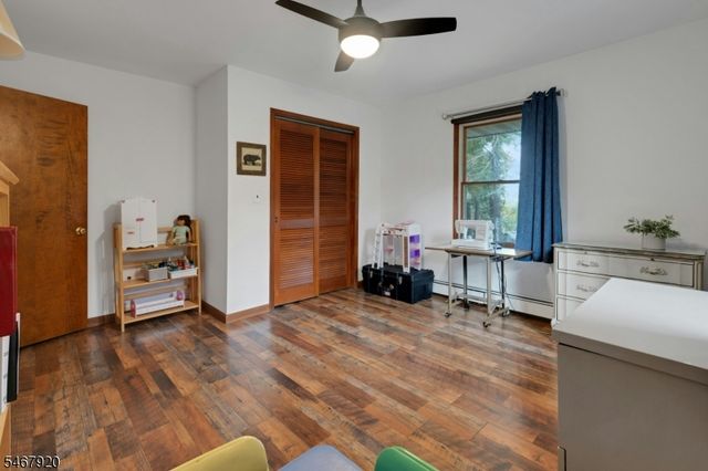 39 Hillside Ave, Jefferson Twp., NJ 07460
