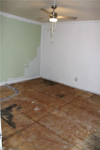 316 E Hoffman Ave, Kingsville, TX 78363