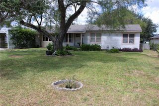 316 E Hoffman Ave, Kingsville, TX 78363