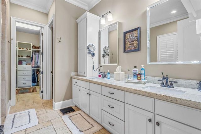 5806 Weeping Willow Drive, Lake Charles, LA 70605