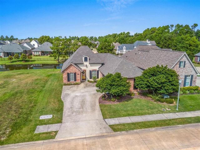 5806 Weeping Willow Drive, Lake Charles, LA 70605