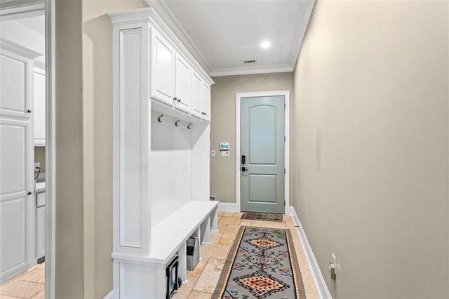 5806 Weeping Willow Drive, Lake Charles, LA 70605