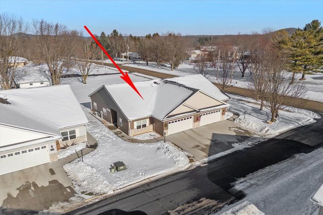 116 Four Seasons LANE, Kewaskum, WI 53040