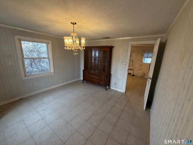 18 Lincoln Street, East Hartford, CT 06106