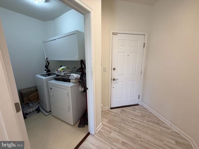 220 CARSON TER, Huntingdon Valley, PA 19006