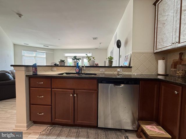 220 CARSON TER, Huntingdon Valley, PA 19006
