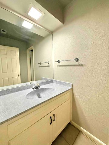 5402 Musket RDG, Austin, TX 78759
