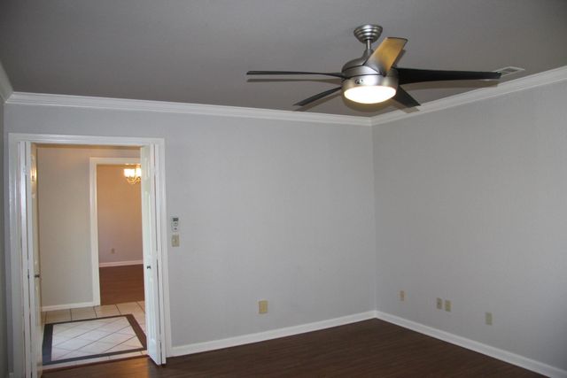 5402 Musket RDG, Austin, TX 78759