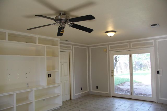 5402 Musket RDG, Austin, TX 78759