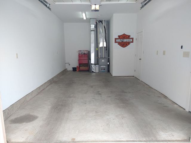 26 Russell St A-B, Hadley, MA 01035
