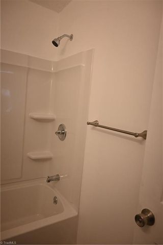 1278 TREDWELL Drive, Winston-salem, NC 27103