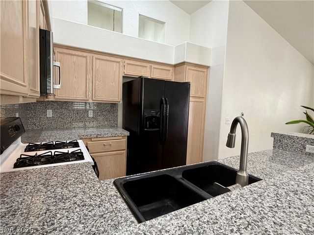 1809 Lyell Canyon Lane, Las Vegas, NV 89134