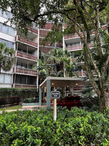 4222 Inverrary Blvd 4305, Lauderhill, FL 33319
