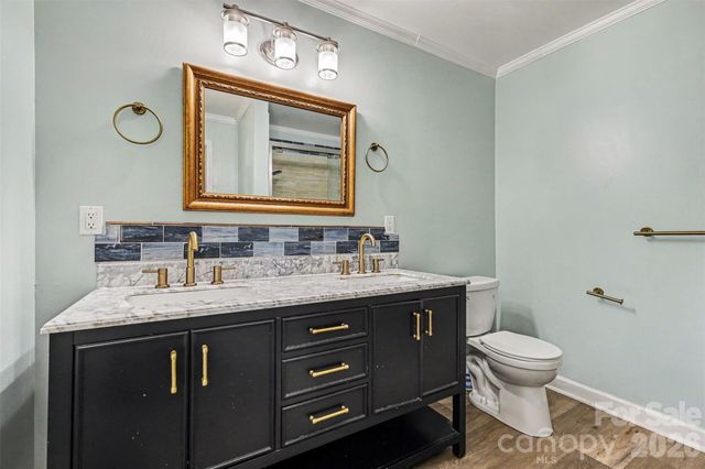953 Twin Lakes Road, Rock Hill, SC 29732