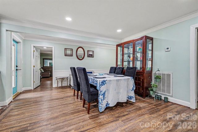 953 Twin Lakes Road, Rock Hill, SC 29732