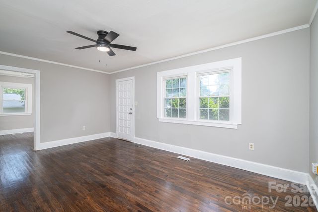 913 Edgemont Avenue, Belmont, NC 28012