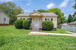 913 Edgemont Avenue, Belmont, NC 28012