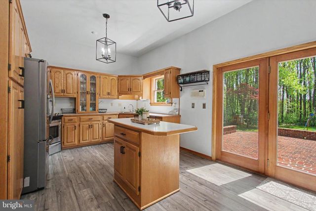 3600 COLONIAL RD, Dover, PA 17315