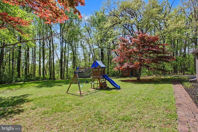 3600 COLONIAL RD, Dover, PA 17315