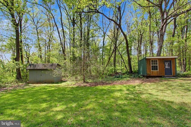3600 COLONIAL RD, Dover, PA 17315