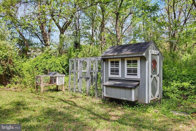 3600 COLONIAL RD, Dover, PA 17315