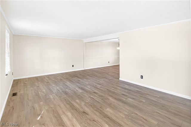 960 Red Oak Circle, Medina, OH 44256