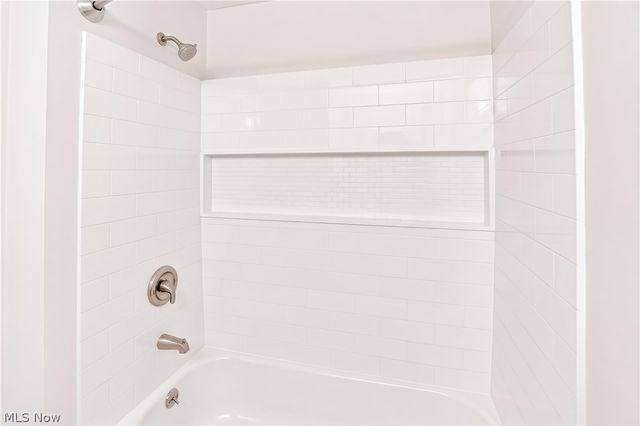 960 Red Oak Circle, Medina, OH 44256