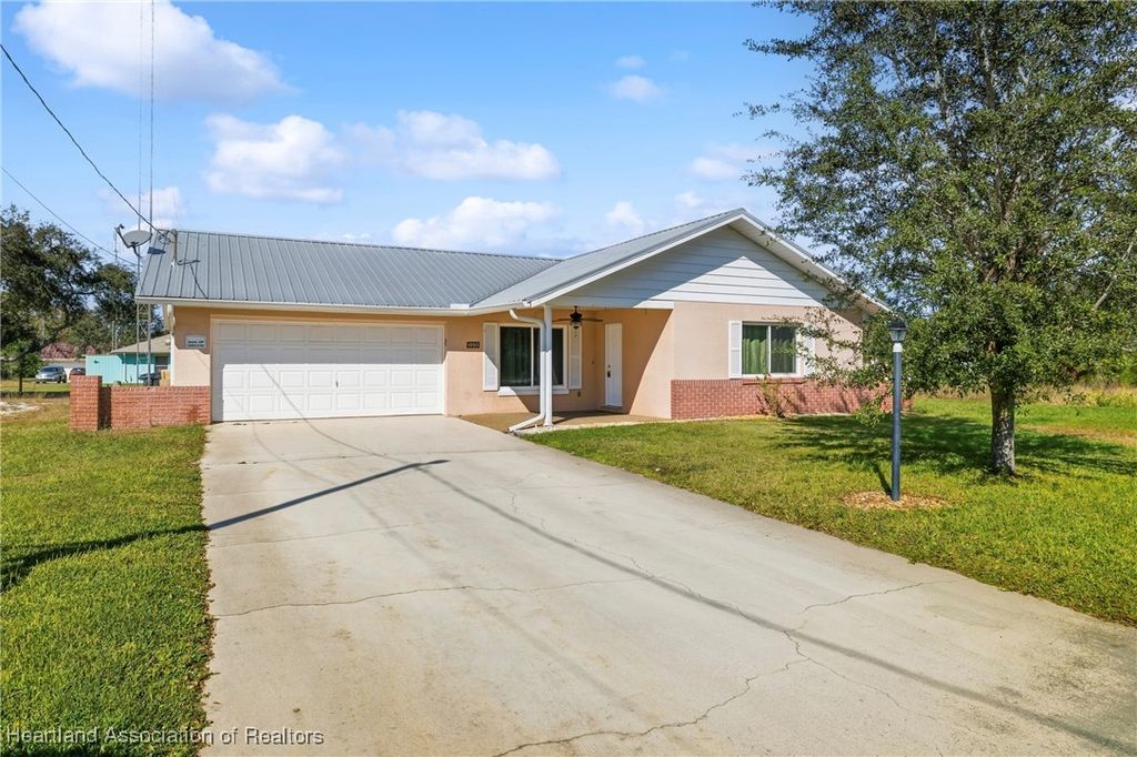 1020 Godetia Street, Lake Placid, FL 33852