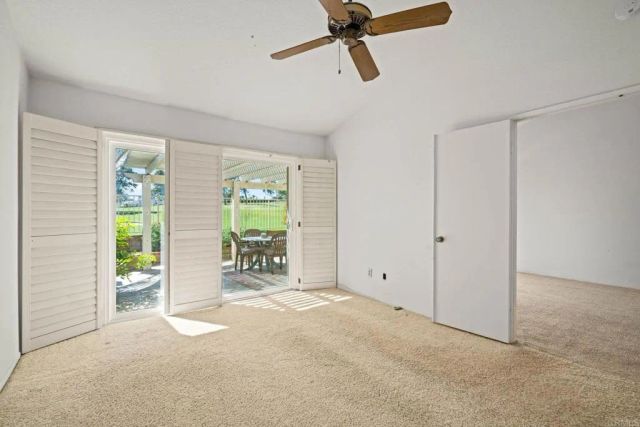 1015 Gleneagles Place, Vista, CA 92081