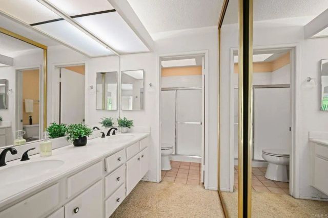 1015 Gleneagles Place, Vista, CA 92081