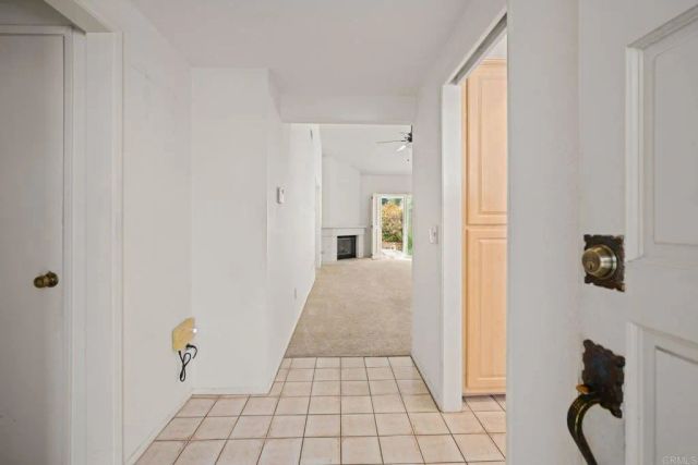 1015 Gleneagles Place, Vista, CA 92081