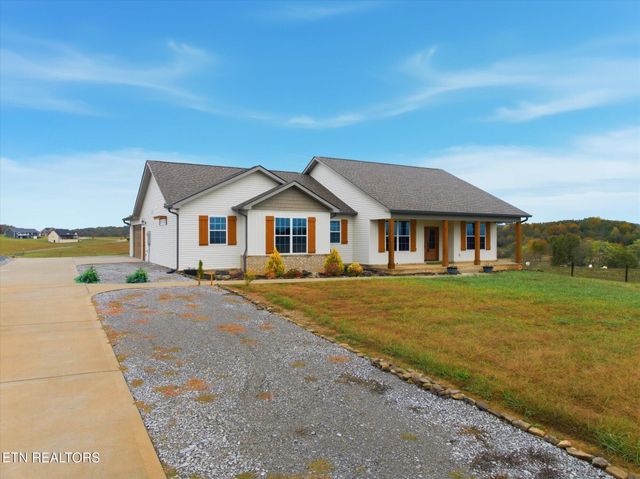 758 Lakeside Rd, Madisonville, TN 37354