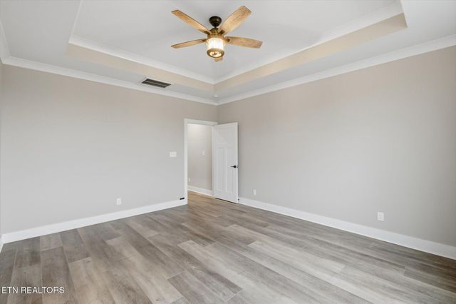758 Lakeside Rd, Madisonville, TN 37354