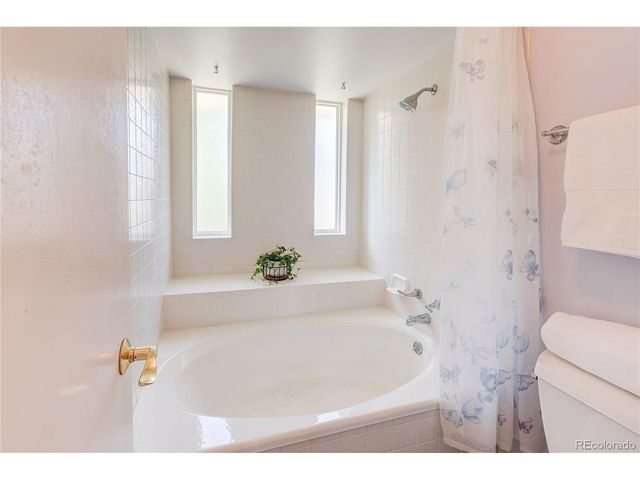 16754 E Kepner Pl, Aurora, CO 80017