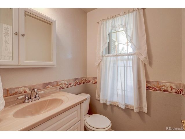 16754 E Kepner Pl, Aurora, CO 80017