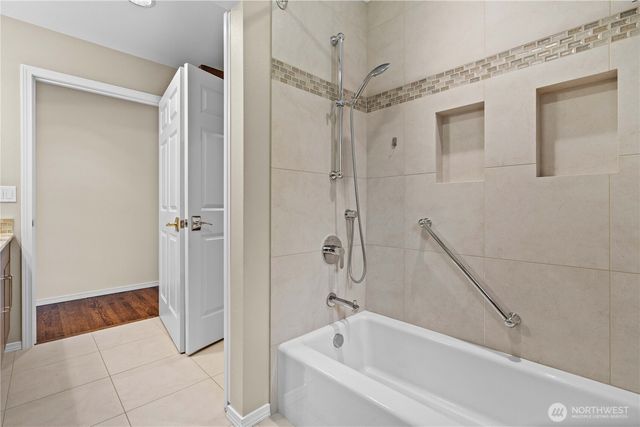 10306 192nd Avenue NE, Redmond, WA 98053