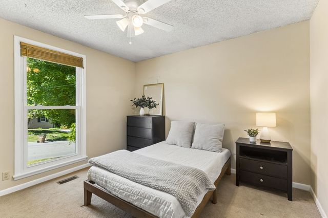 4950 Barella Dr, Antioch, TN 37013