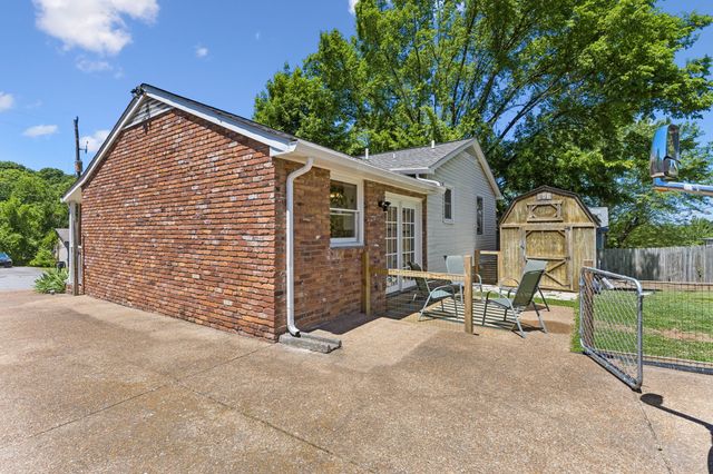 4950 Barella Dr, Antioch, TN 37013