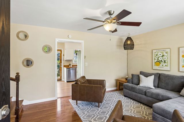 4950 Barella Dr, Antioch, TN 37013